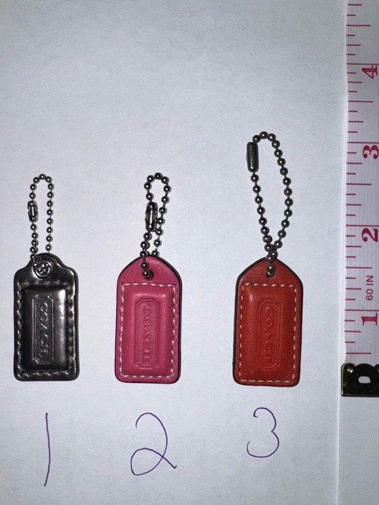 Coach Accessories - Coach Leather 1.5” Hangtag (price per fob) EUC
